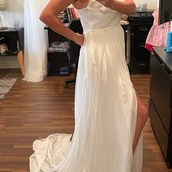 FAME AND PARTNERS Wedding dress - Picture 9 of 9